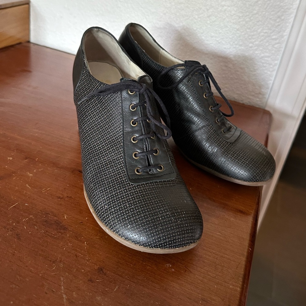 John Fluevog Black Textured Lace-up Heels Shoes